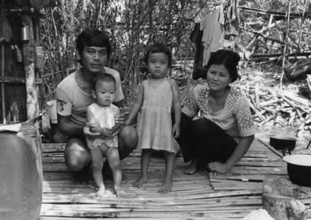 une famille vietnamienne, Thien et Hung